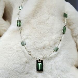 MULTI WIRE SILVER NECKLACE WITH GREEN BEADS PENDANT